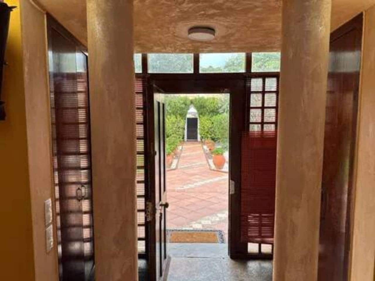 5 sypialnia Willa na sprzedaż w Puig z basenem garażem - 830 000 € (Ref: 9960228)