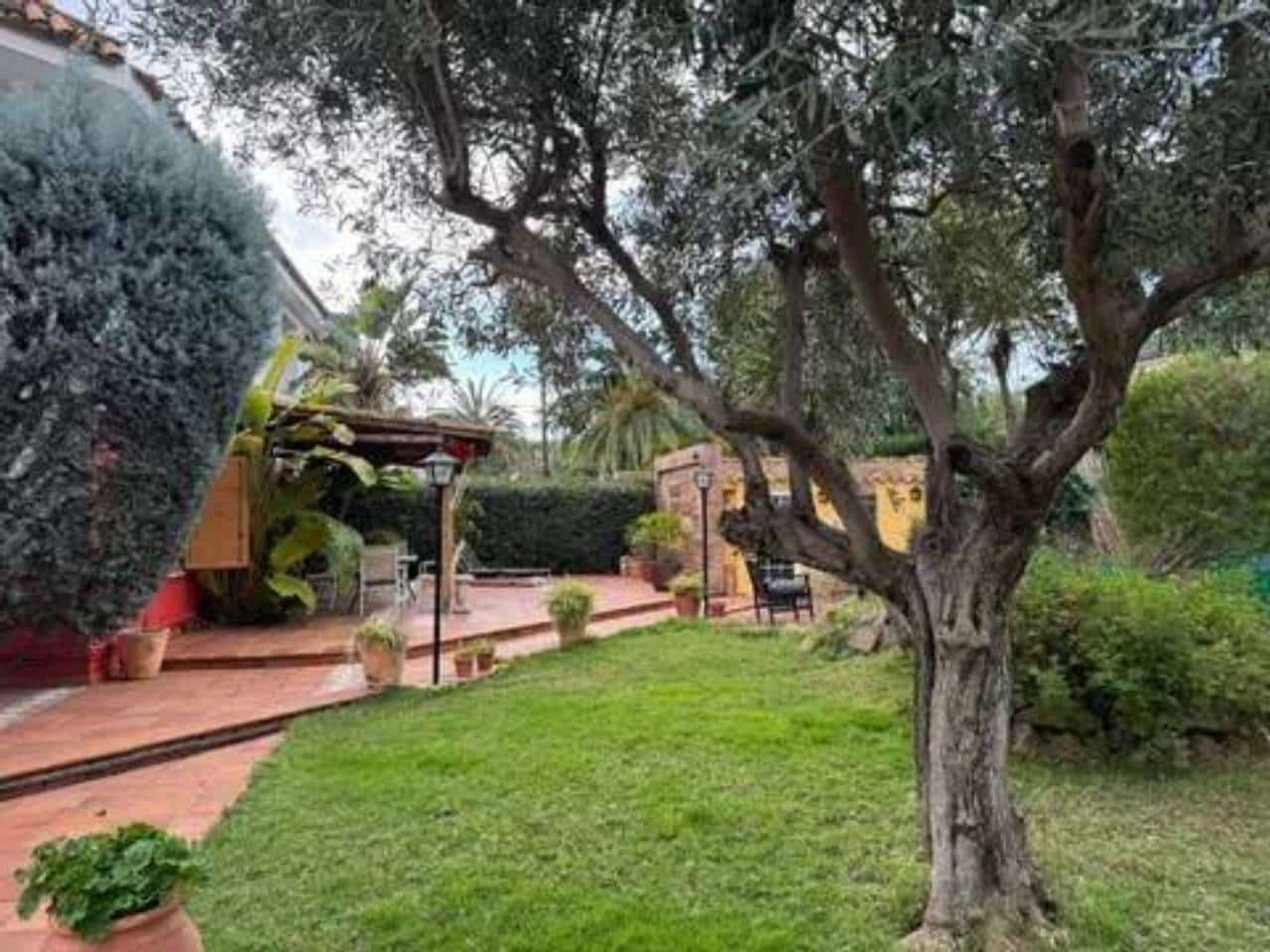 5 sypialnia Willa na sprzedaż w Puig z basenem garażem - 830 000 € (Ref: 9960228)
