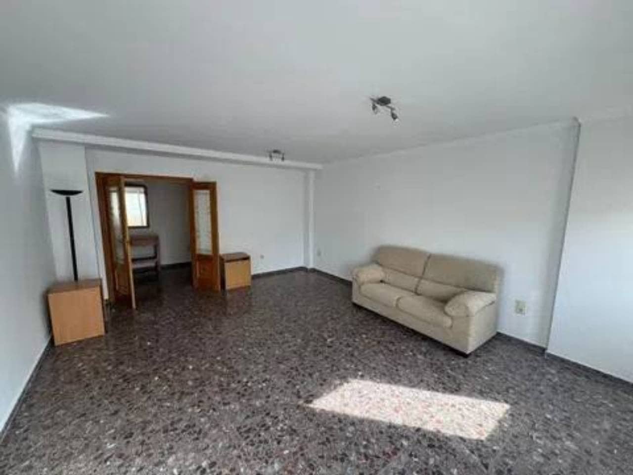 5 sypialnia Mieszkanie na sprzedaż w Gandia z garażem - 335 000 € (Ref: 9960229)