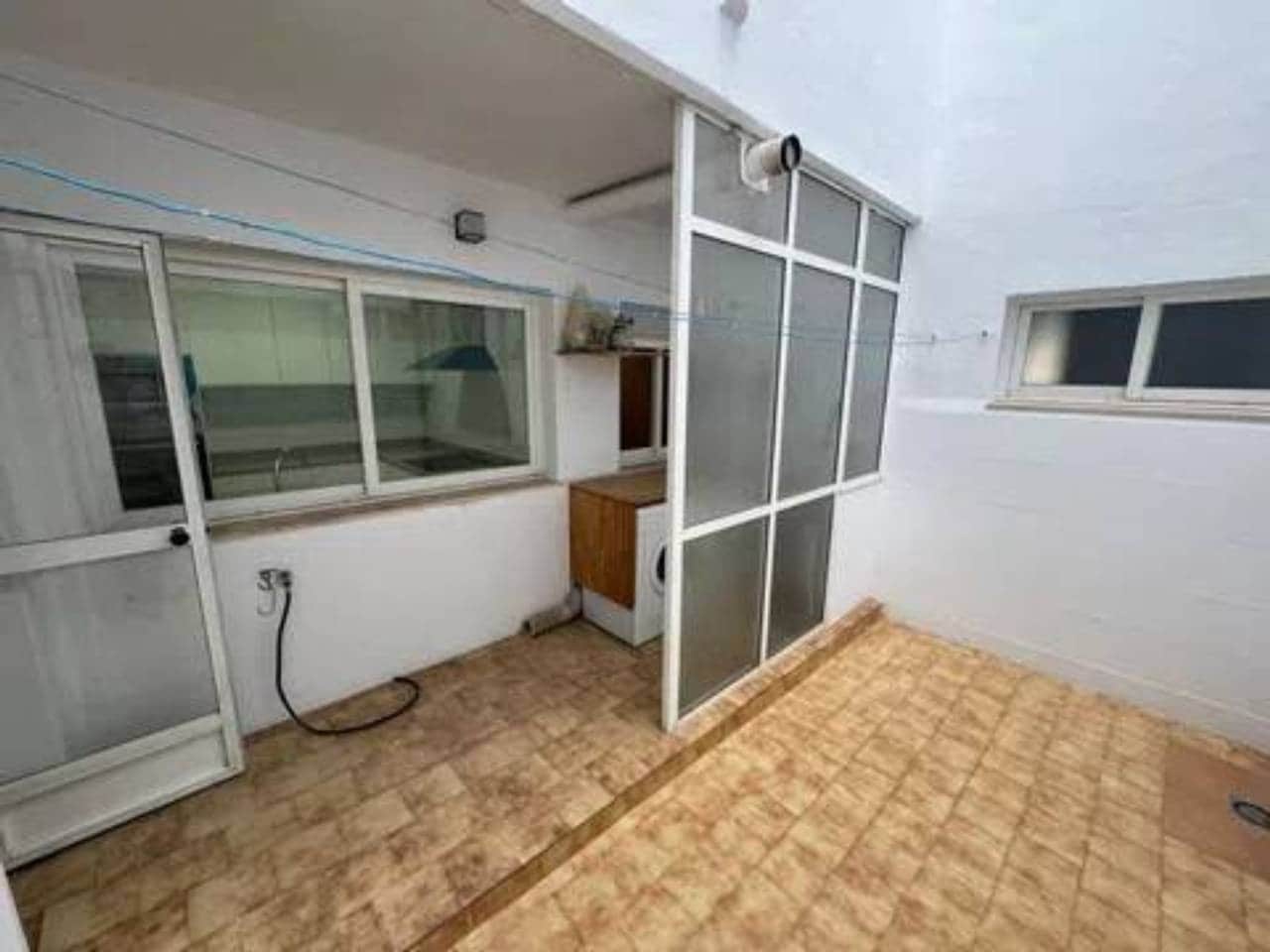 5 sypialnia Mieszkanie na sprzedaż w Gandia z garażem - 335 000 € (Ref: 9960229)