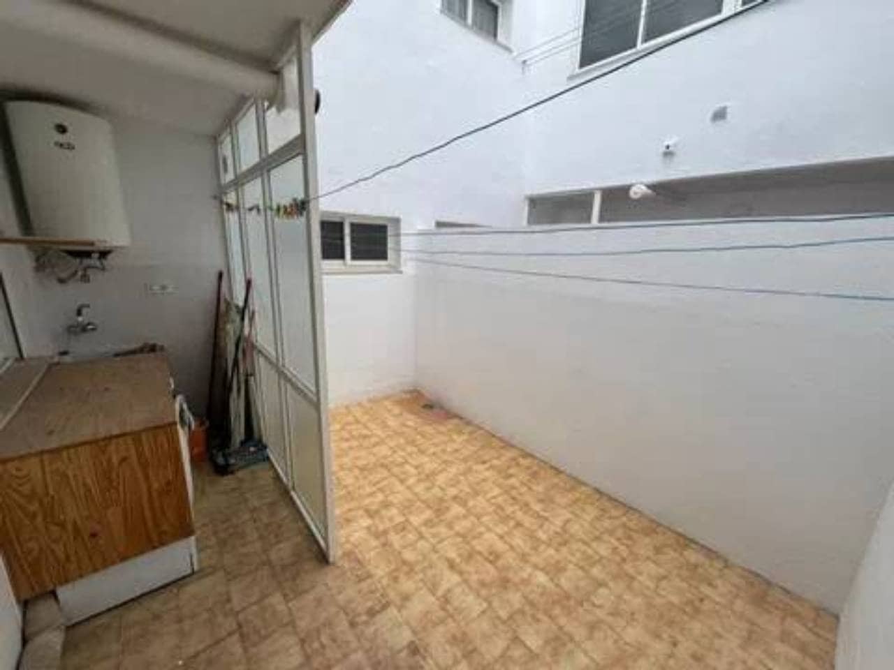5 sypialnia Mieszkanie na sprzedaż w Gandia z garażem - 335 000 € (Ref: 9960229)