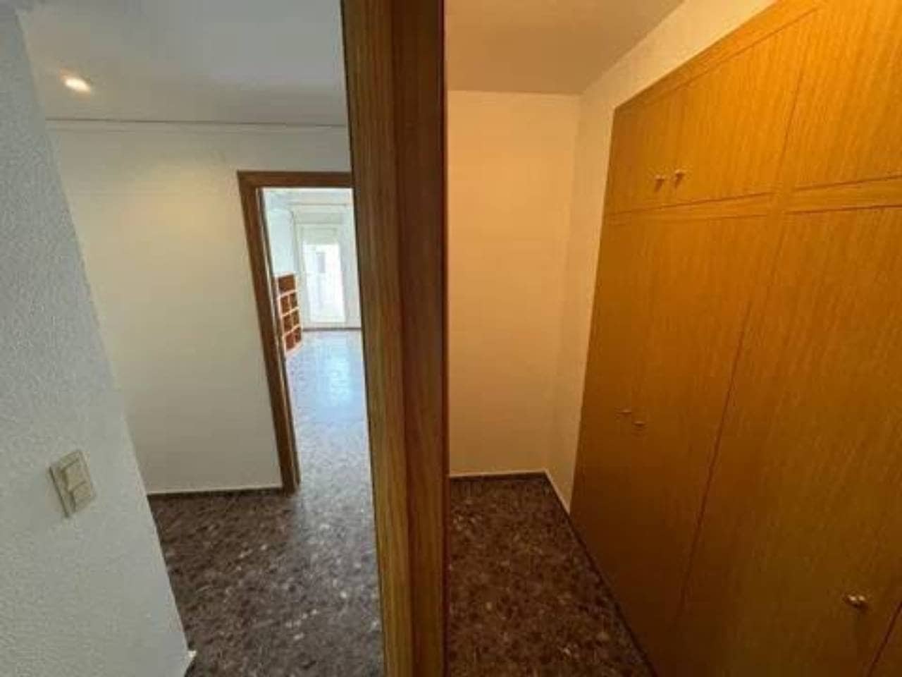 5 sypialnia Mieszkanie na sprzedaż w Gandia z garażem - 335 000 € (Ref: 9960229)