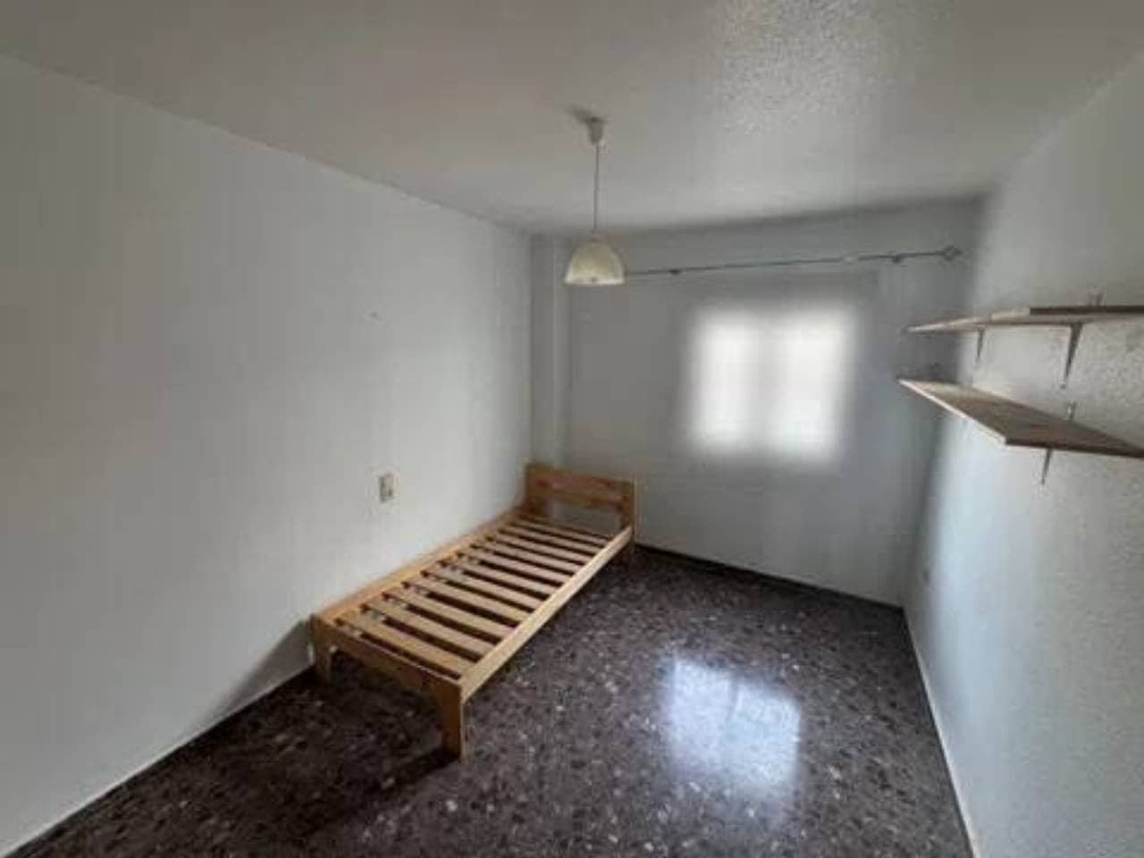 5 sypialnia Mieszkanie na sprzedaż w Gandia z garażem - 335 000 € (Ref: 9960229)