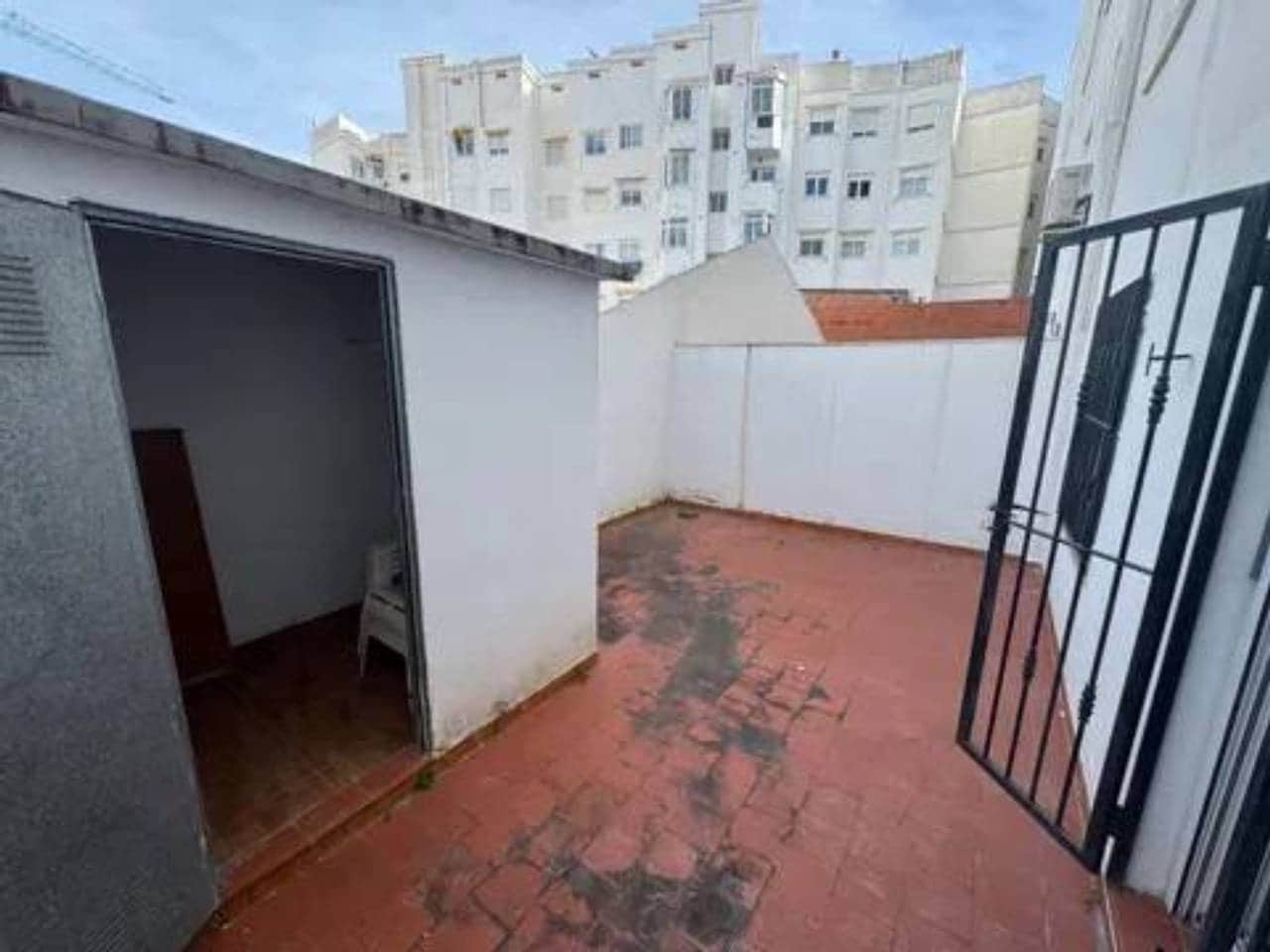 5 sypialnia Mieszkanie na sprzedaż w Gandia z garażem - 335 000 € (Ref: 9960229)
