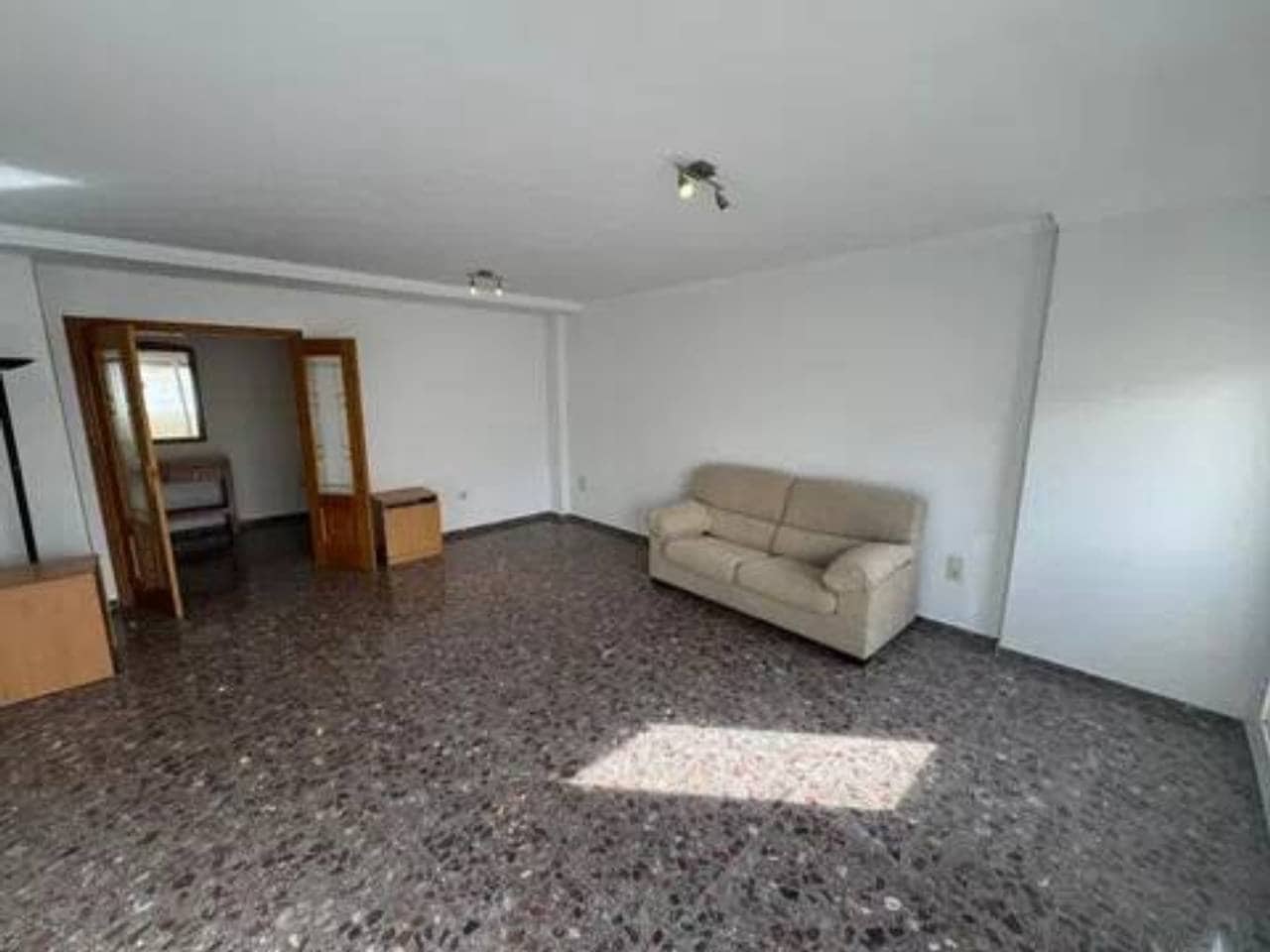5 sypialnia Mieszkanie na sprzedaż w Gandia z garażem - 335 000 € (Ref: 9960229)