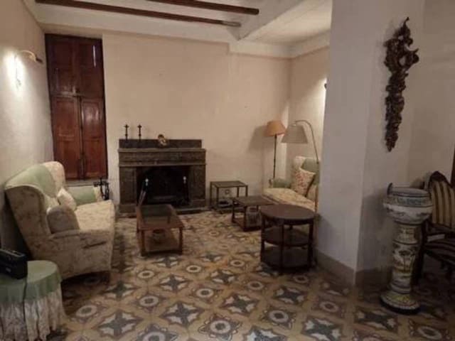 6 slaapkamer Villa te koop in Sumacàrcer - € 259.000 (Ref: 9960234)