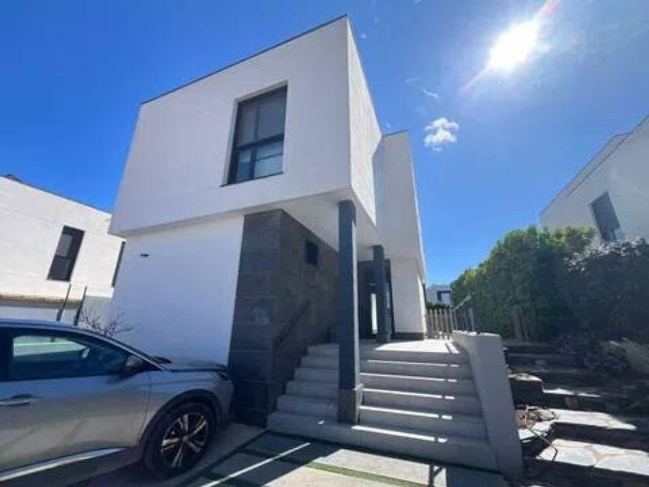 4 slaapkamer Villa te koop in Betera met zwembad garage - € 800.000 (Ref: 9960235)