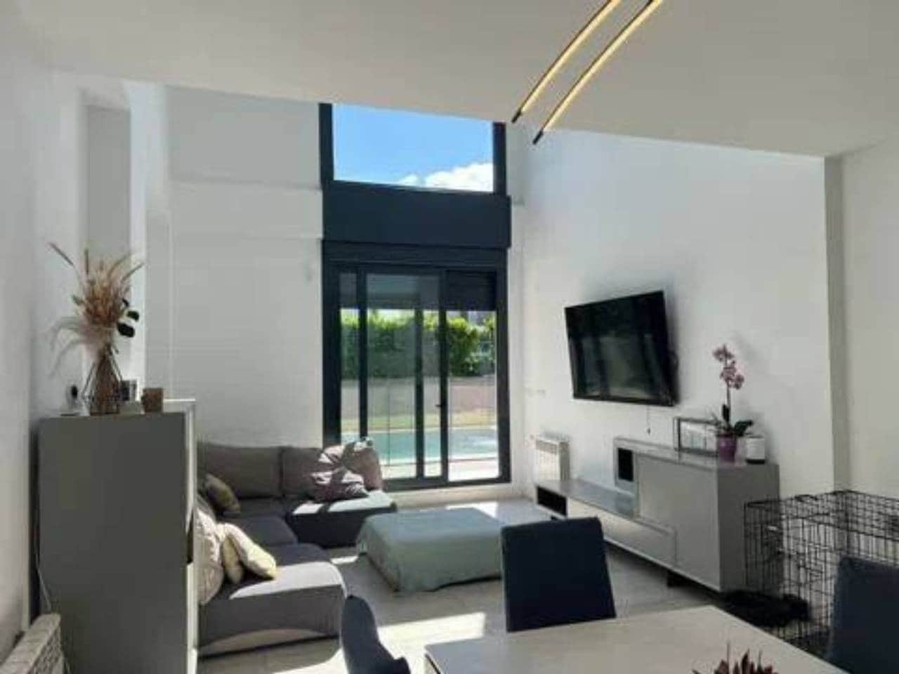 4 slaapkamer Villa te koop in Betera met zwembad garage - € 800.000 (Ref: 9960235)