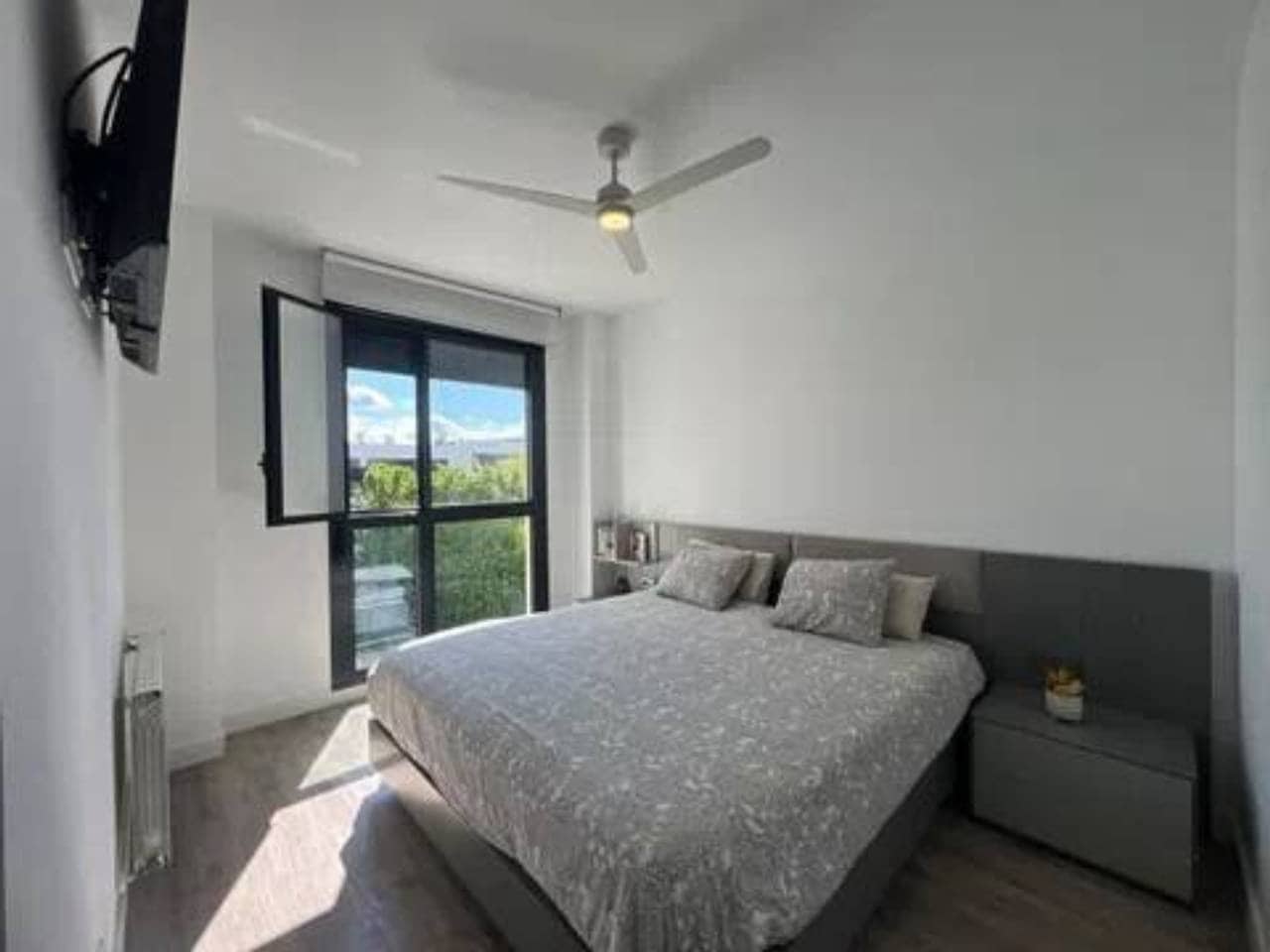 4 slaapkamer Villa te koop in Betera met zwembad garage - € 800.000 (Ref: 9960235)