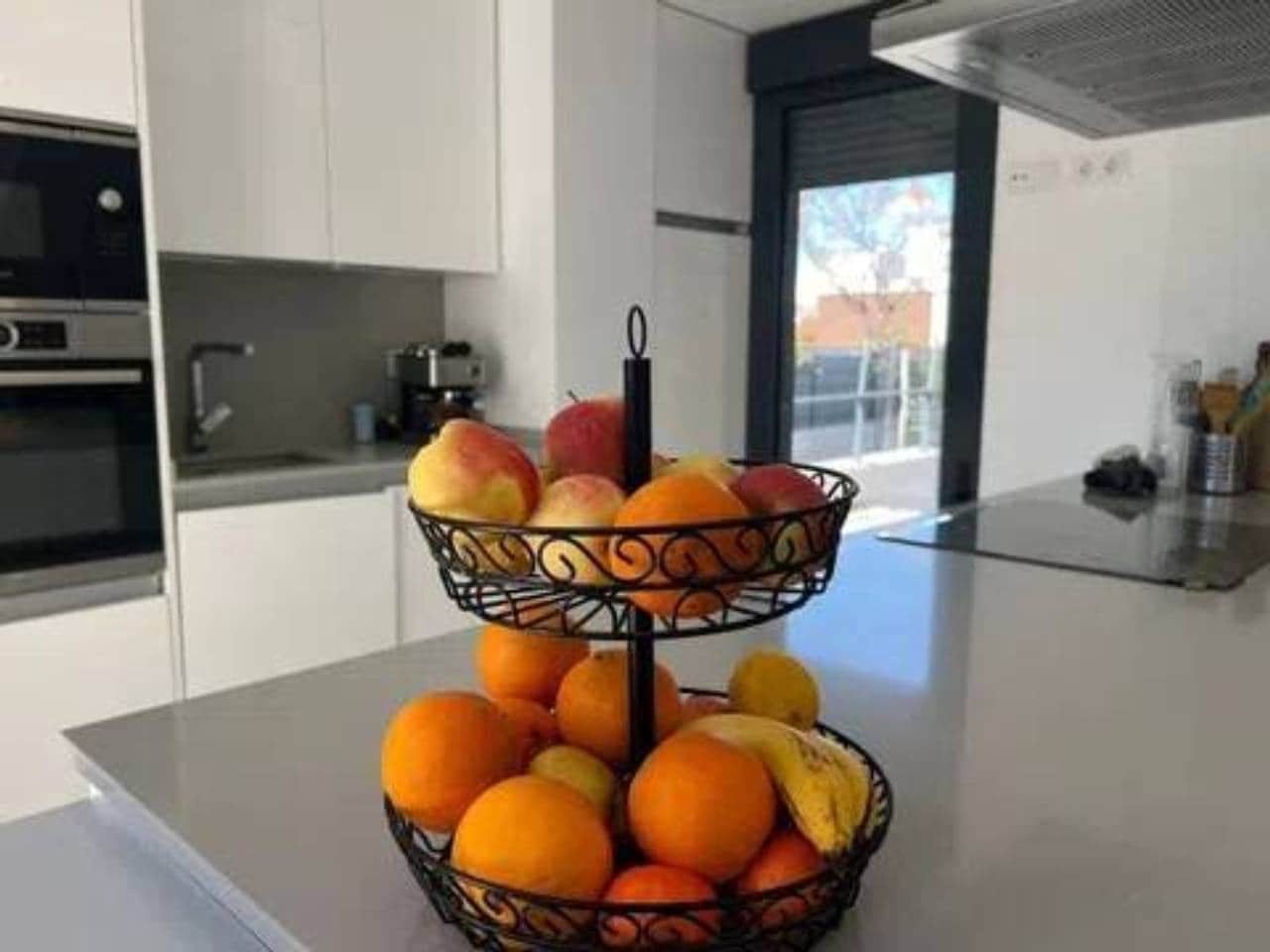 4 slaapkamer Villa te koop in Betera met zwembad garage - € 800.000 (Ref: 9960235)