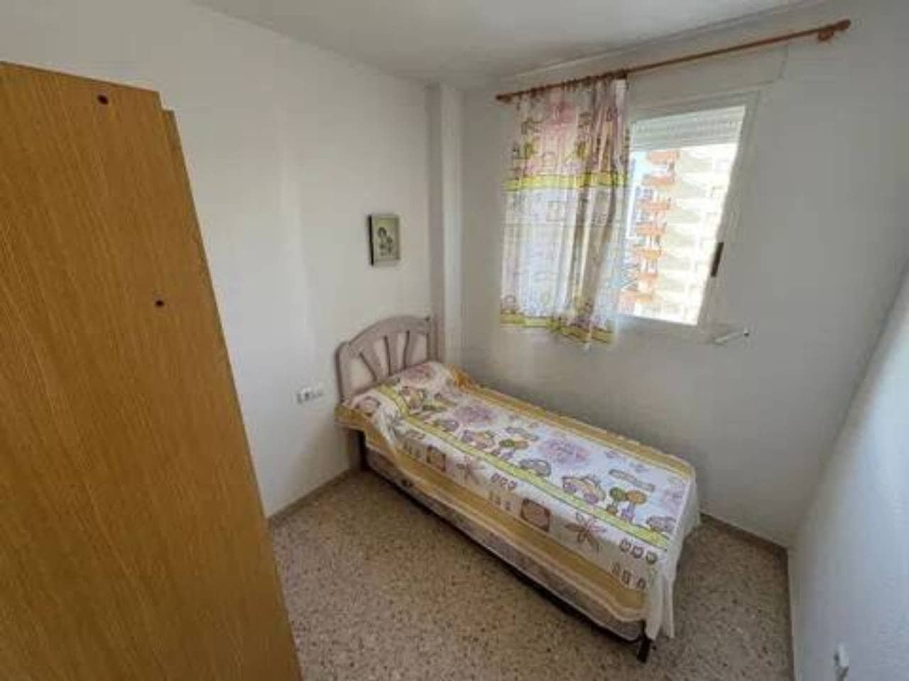 3 sypialnia Mieszkanie na sprzedaż w Gandia z basenem garażem - 325 000 € (Ref: 9960236)