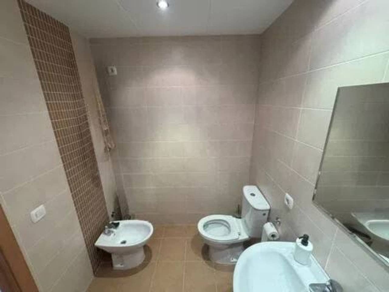 3 bedroom Flat for sale in Valencia city with garage - € 330,000 (Ref: 9960238)