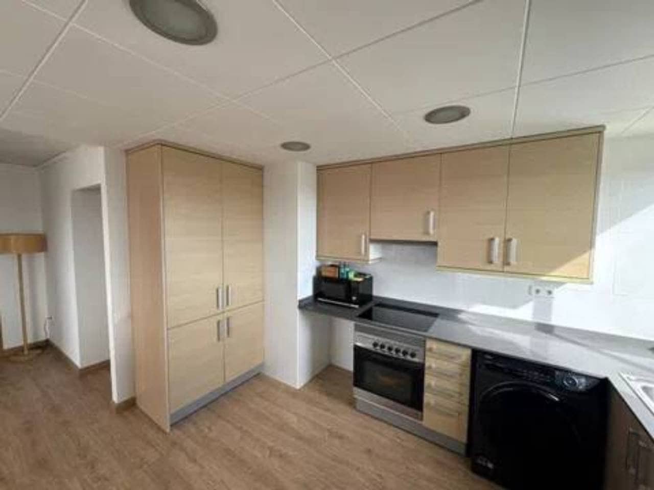 3 bedroom Flat for sale in Valencia city with garage - € 330,000 (Ref: 9960238)