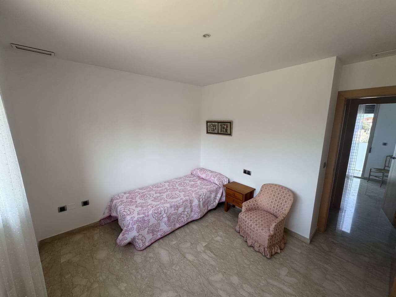 3 bedroom Townhouse for sale in Gandia with garage - € 425,000 (Ref: 9960239)