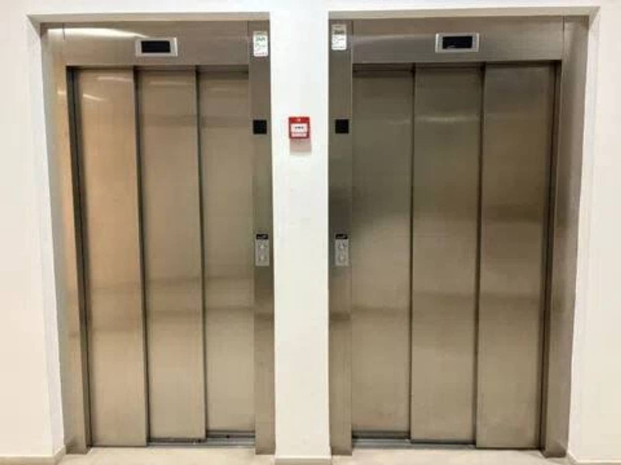 4 soveværelse Lejlighed til salg i Valencia by med swimmingpool garage - € 850.000 (Ref: 9960240)