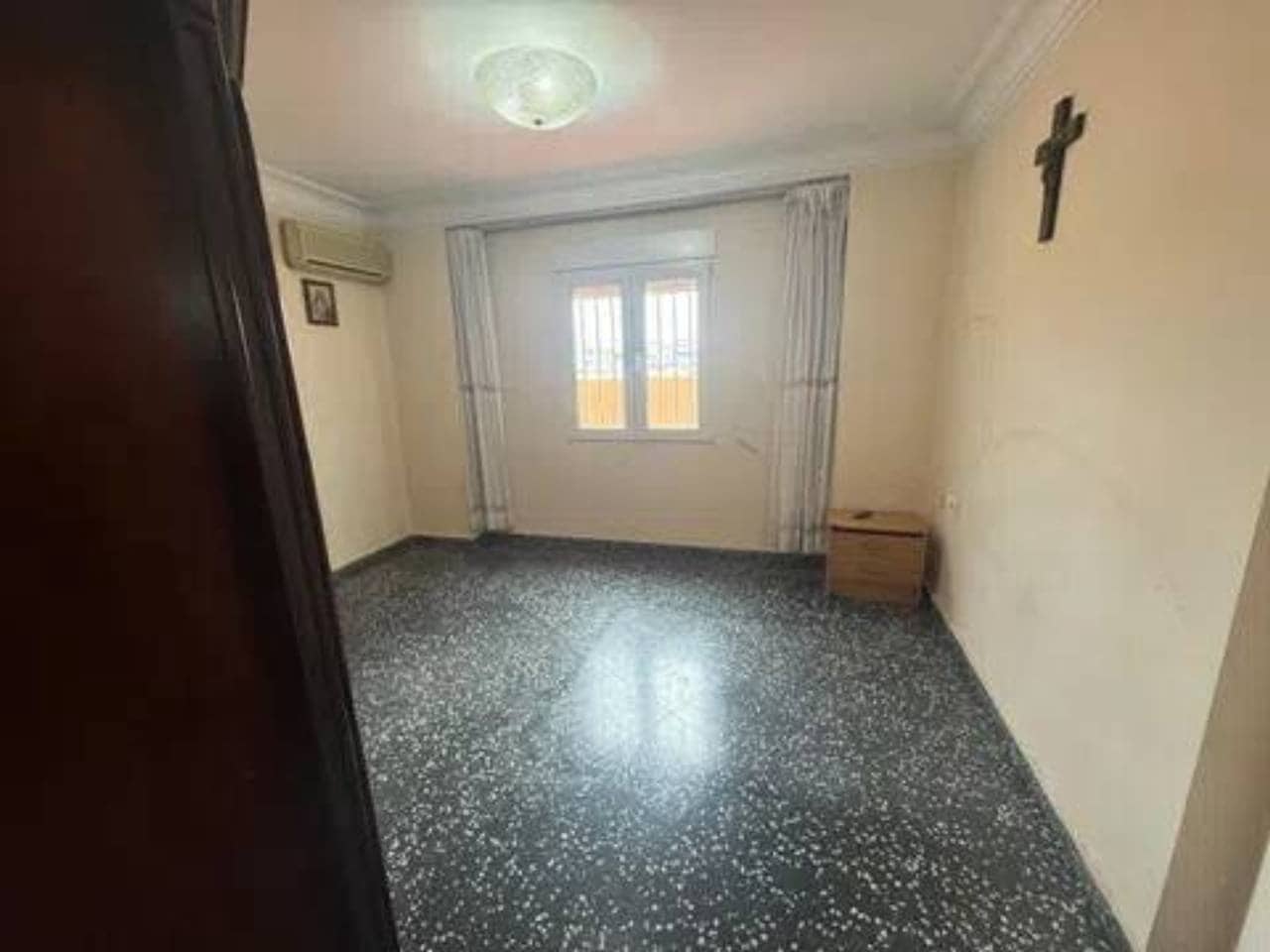 4 bedroom Penthouse for sale in Valencia city - € 520,000 (Ref: 9960241)