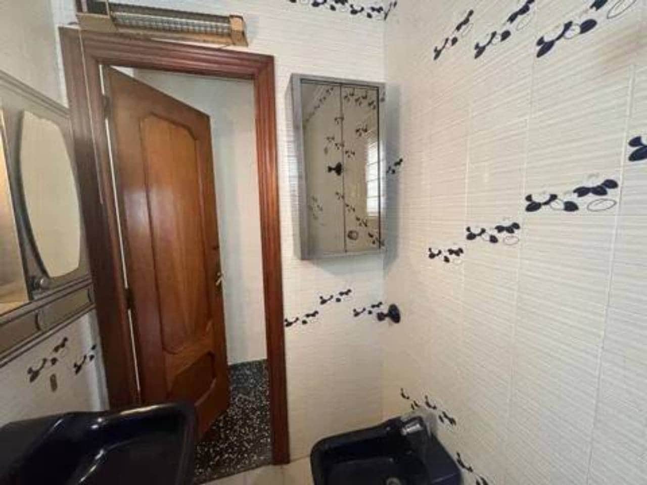 4 bedroom Penthouse for sale in Valencia city - € 520,000 (Ref: 9960241)