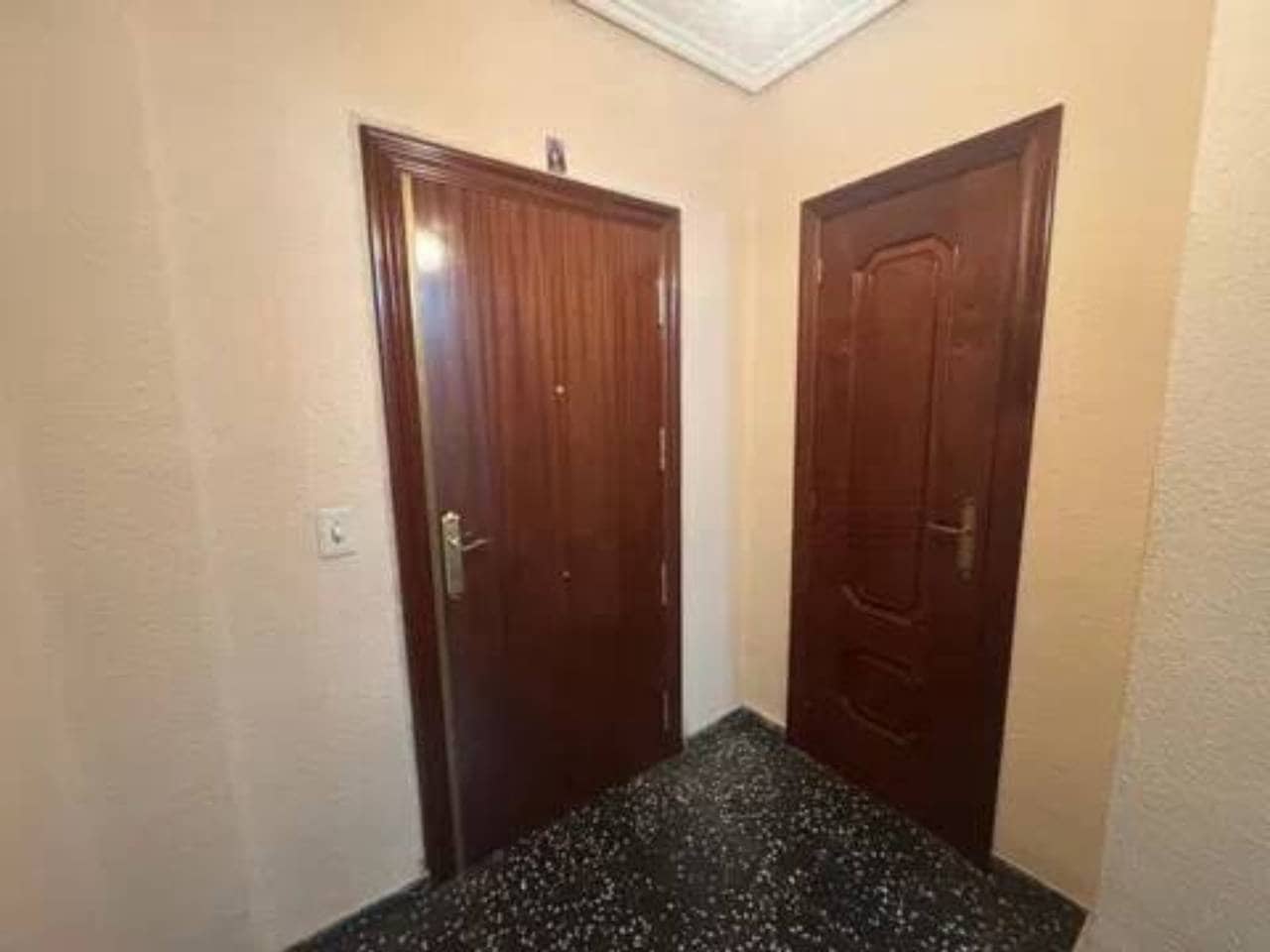 4 bedroom Penthouse for sale in Valencia city - € 520,000 (Ref: 9960241)