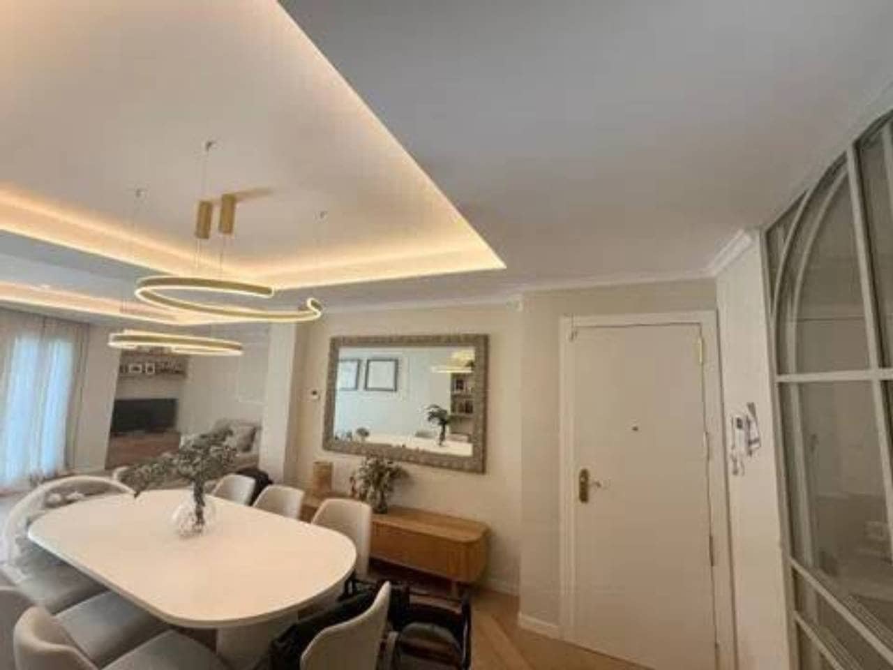 3 bedroom Flat for sale in Valencia city - € 999,000 (Ref: 9960242)