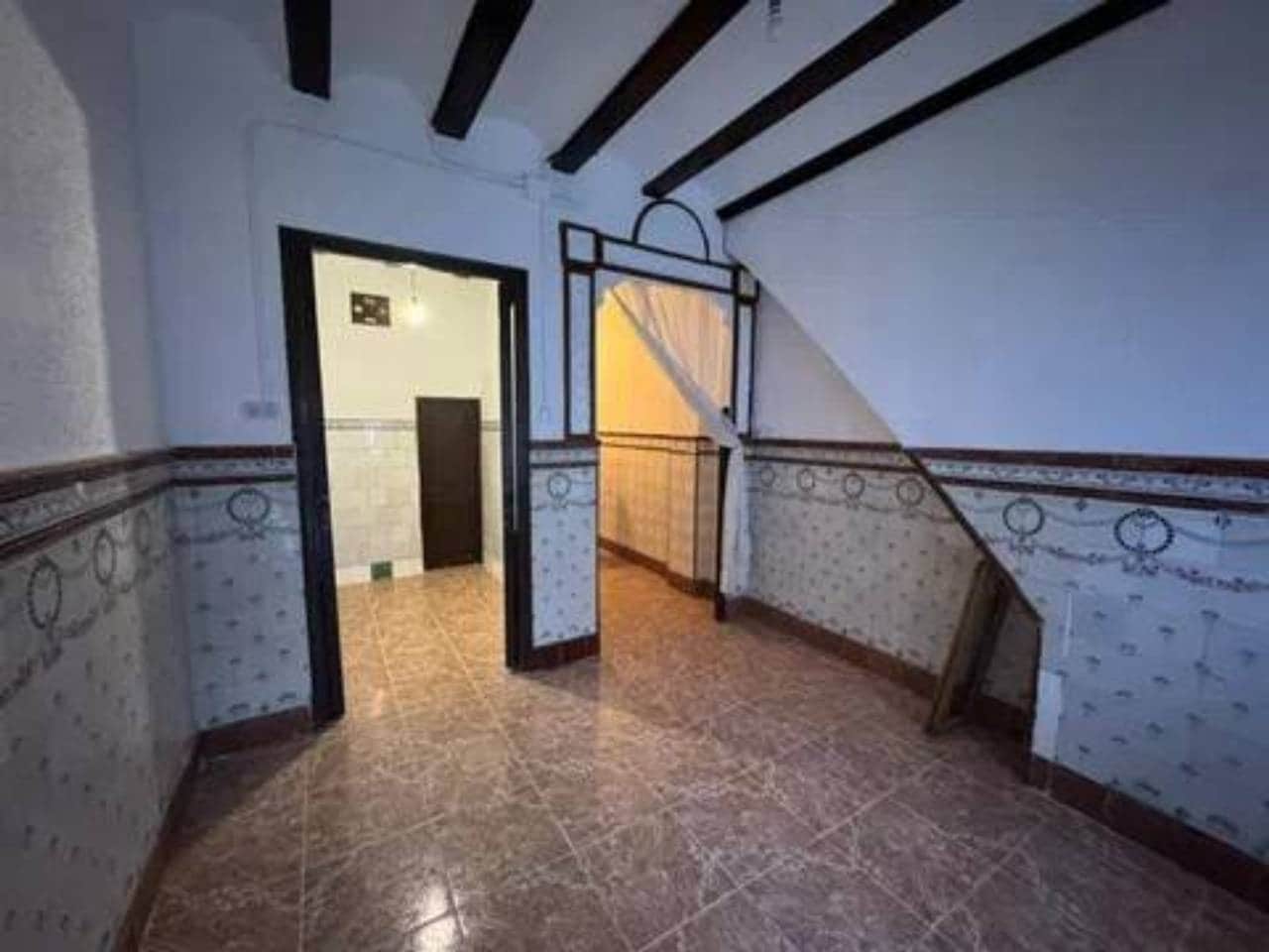 3 slaapkamer Villa te koop in Valencia stad met garage - € 410.000 (Ref: 9960243)