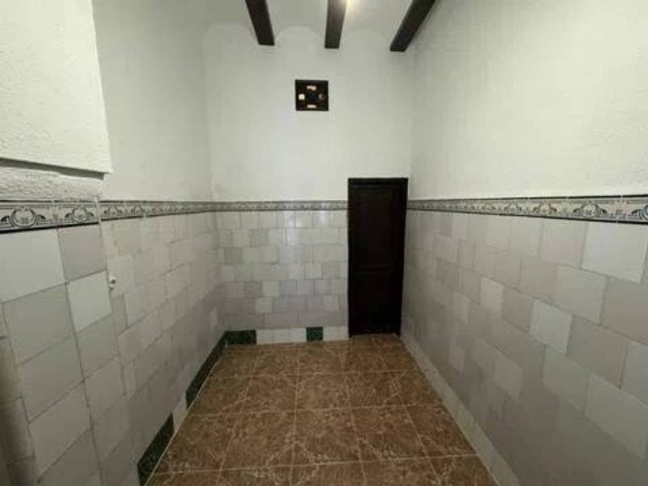 3 slaapkamer Villa te koop in Valencia stad met garage - € 410.000 (Ref: 9960243)