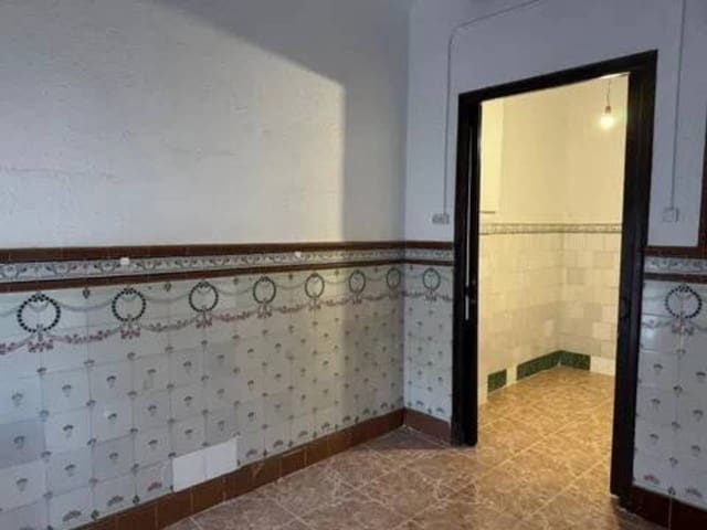 Chalet de 3 habitaciones en València ciudad en venta con garaje - 410.000 € (Ref: 9960243)