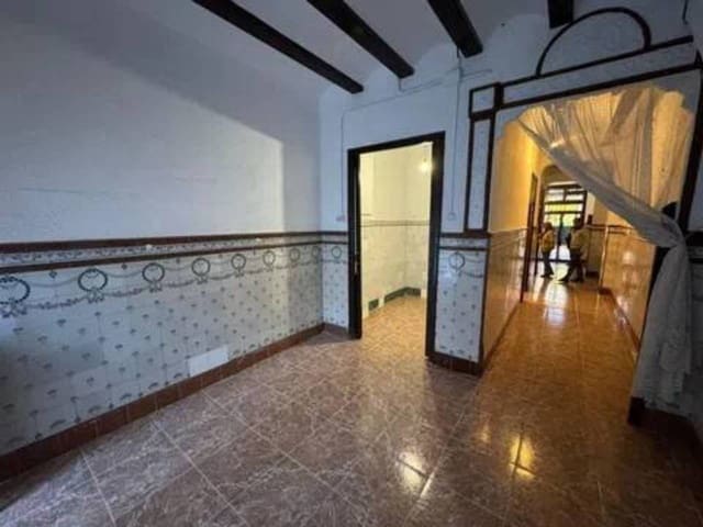 Chalet de 3 habitaciones en València ciudad en venta con garaje - 410.000 € (Ref: 9960243)