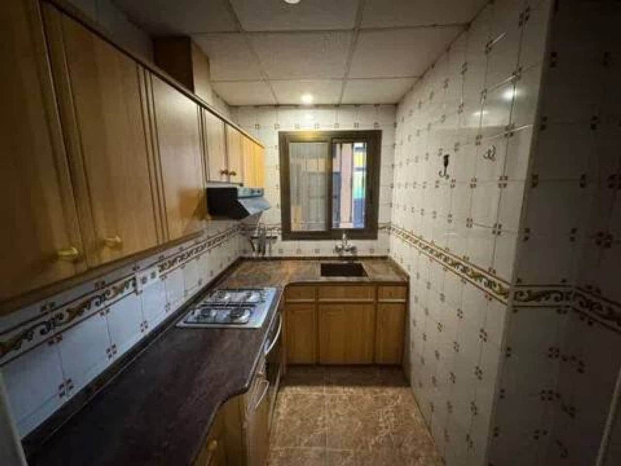 3 slaapkamer Villa te koop in Valencia stad met garage - € 410.000 (Ref: 9960243)