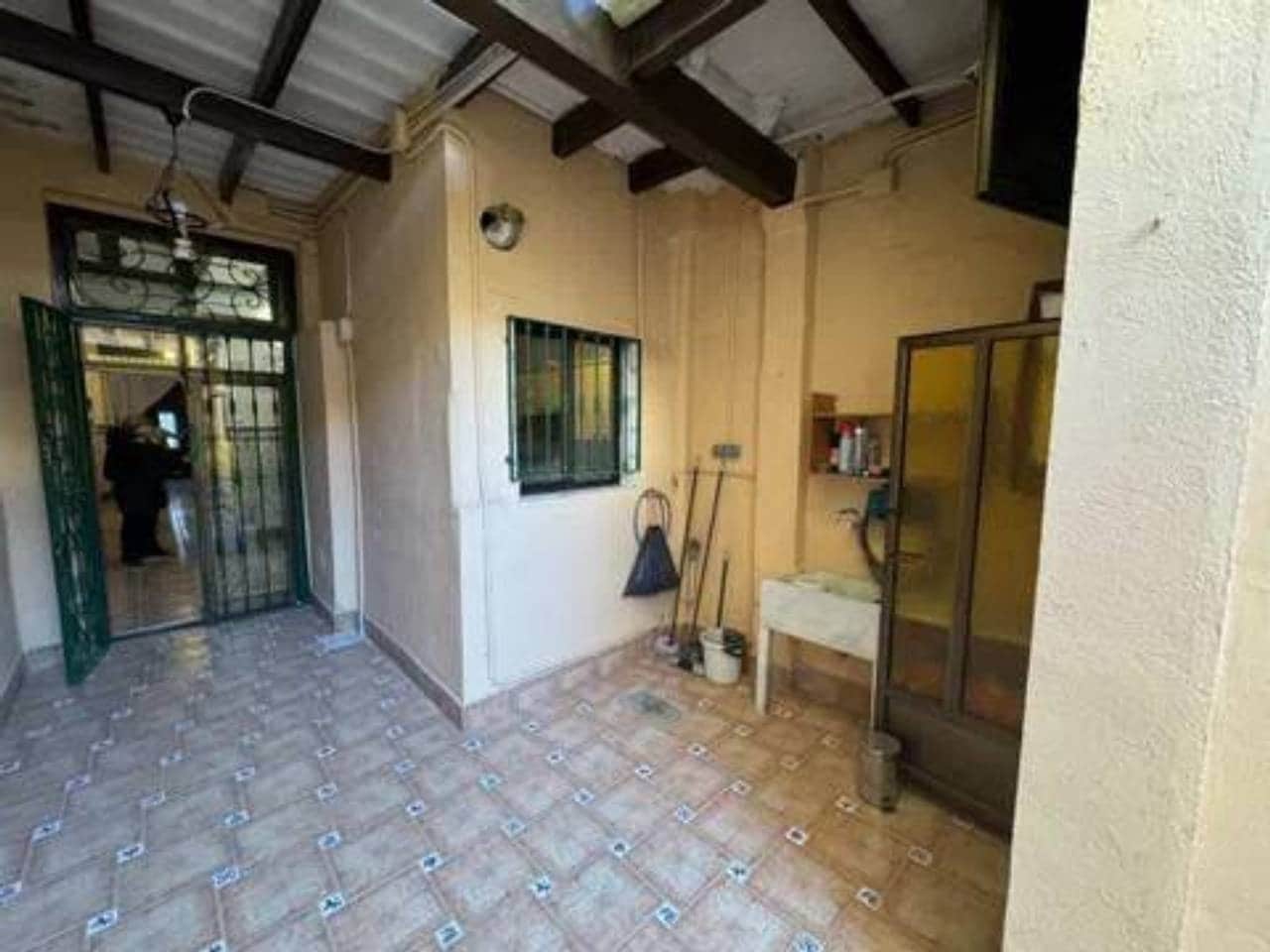 3 slaapkamer Villa te koop in Valencia stad met garage - € 410.000 (Ref: 9960243)