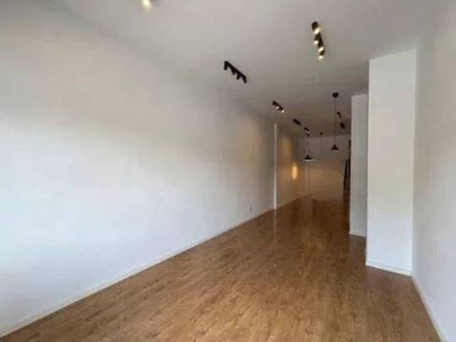 Local Commercial à vendre à Valence ville - 285 000 € (Ref: 9960246)