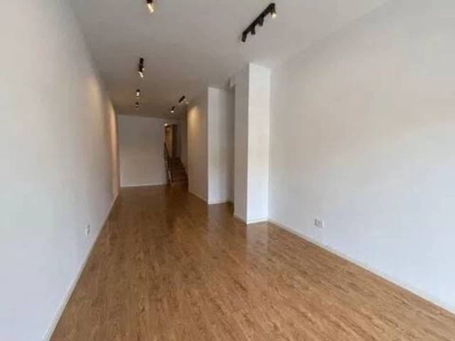 Local Commercial à vendre à Valence ville - 285 000 € (Ref: 9960246)