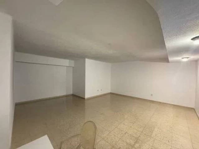 Local Commercial à vendre à Valence ville - 285 000 € (Ref: 9960246)