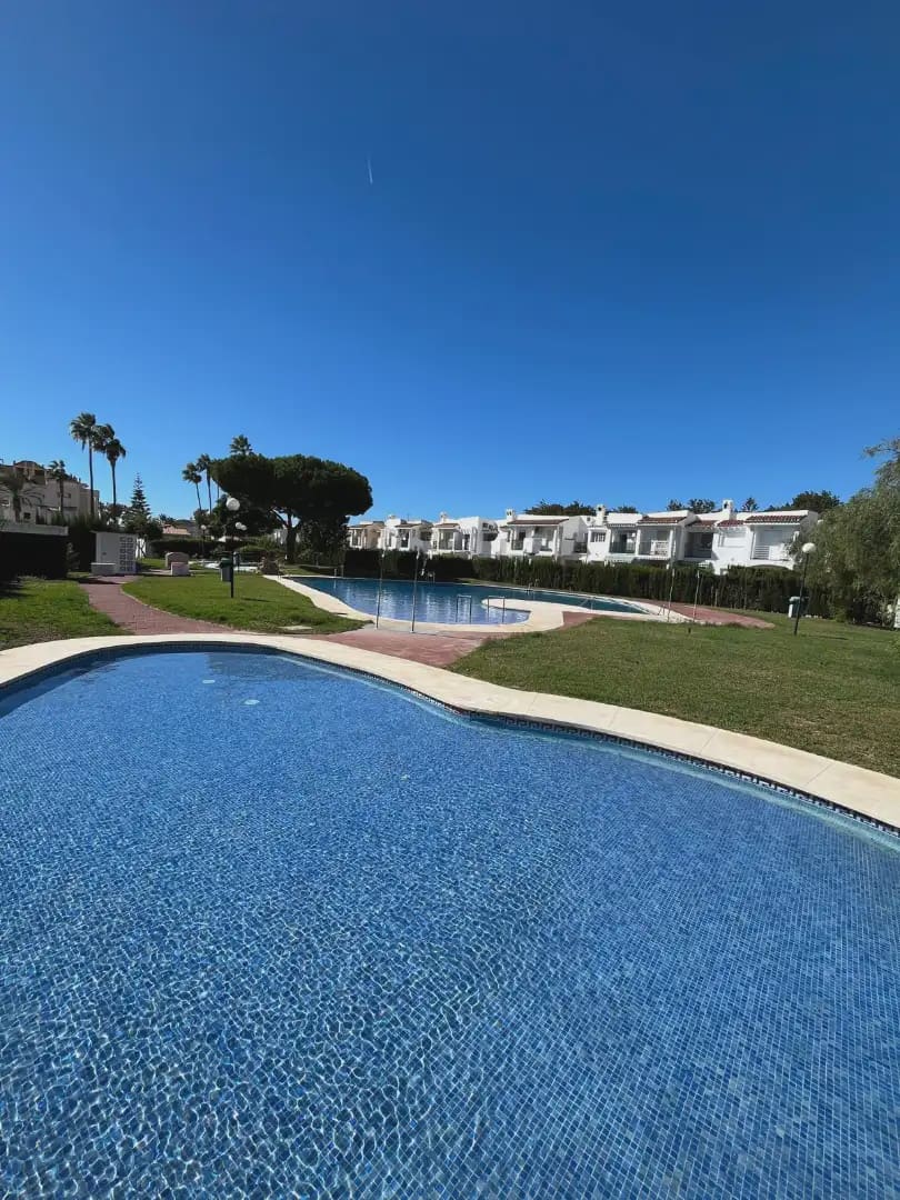 3 camera da letto Casa da affittare in Rincon de la Victoria con piscina garage - 1.900 € (Rif: 9946132)