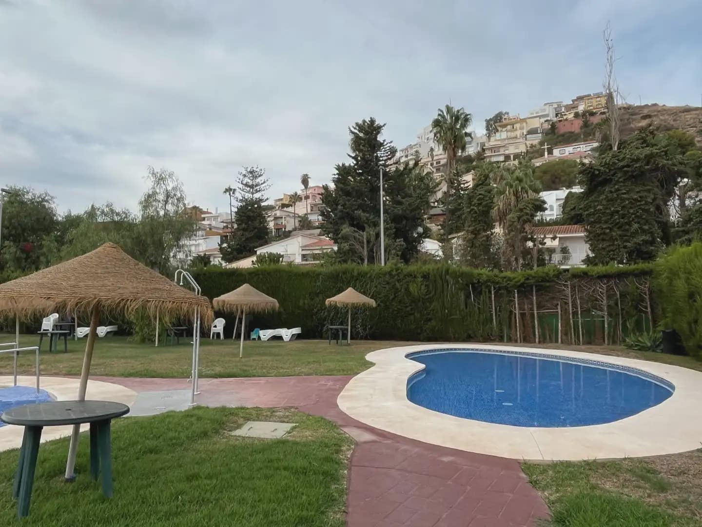 3 camera da letto Casa da affittare in Rincon de la Victoria con piscina garage - 1.900 € (Rif: 9946132)