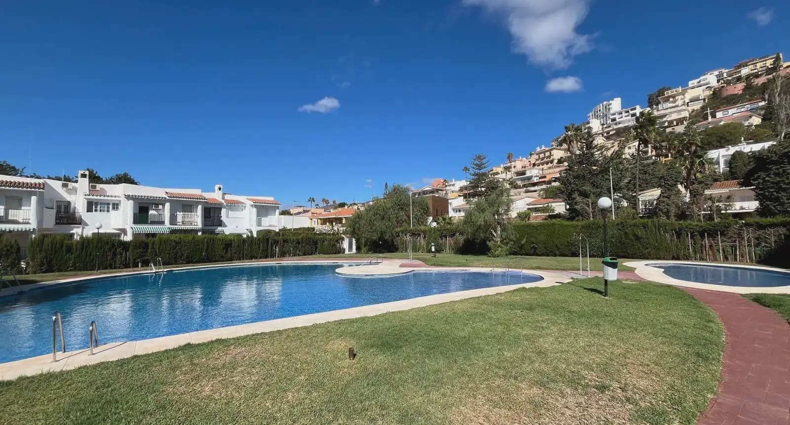 3 camera da letto Casa da affittare in Rincon de la Victoria con piscina garage - 1.900 € (Rif: 9946132)