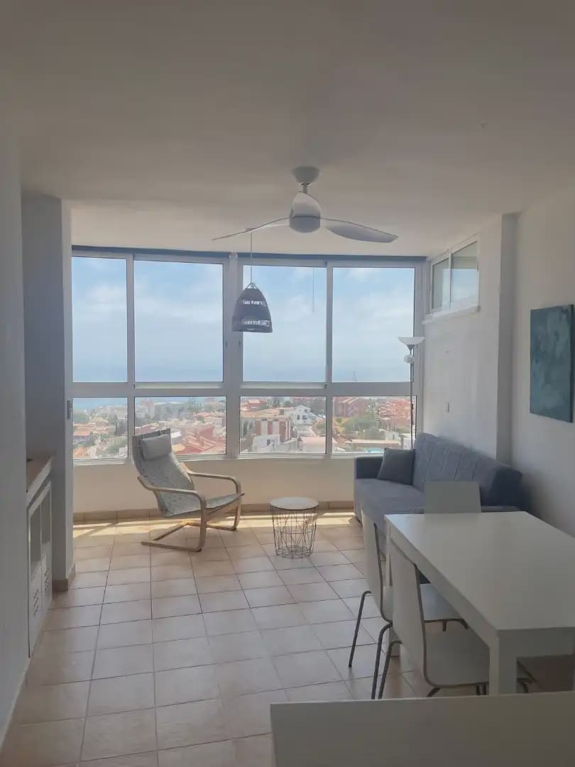 1 soveværelse Lejlighed til leje i Fuengirola med garage - € 1.000 (Ref: 9946135)
