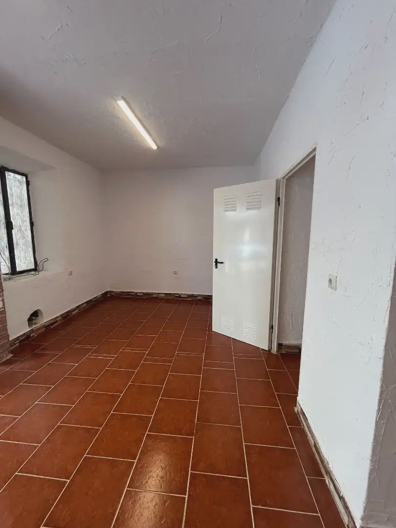 Kontor til leje i Benalmadena - € 1.000 (Ref: 9946138)