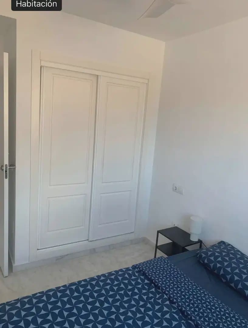 3 soveværelse Semi-Rækkehus til leje i Benalmadena med garage - € 1.900 (Ref: 9946143)