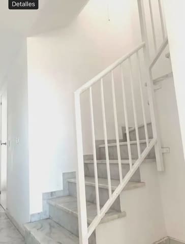 3 soveværelse Semi-Rækkehus til leje i La Capellanía - El Higuerón, Benalmádena med garage - € 1.900 (Ref: 9946143)