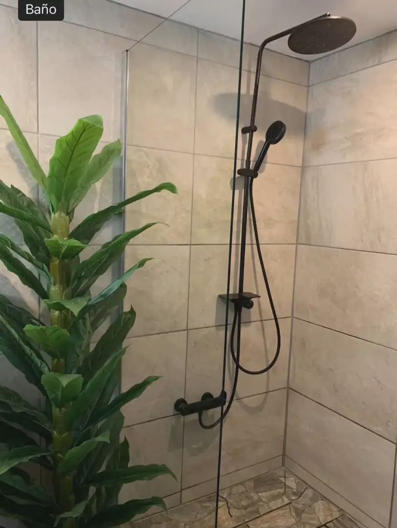 3 soveværelse Semi-Rækkehus til leje i Benalmadena med garage - € 1.900 (Ref: 9946143)