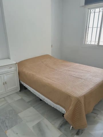 2 soverom Leilighet til salgs i Torremolinos med svømmebasseng garasje - € 306 000 (Ref: 9946144)