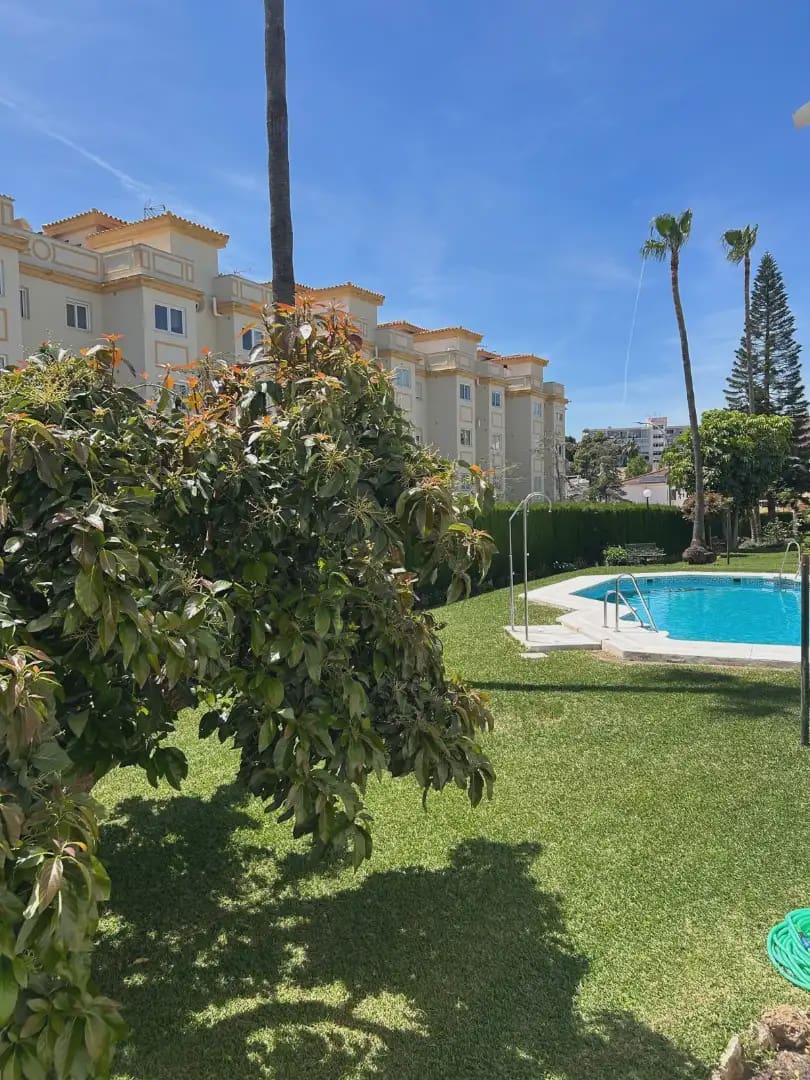 2 sypialnia Mieszkanie na sprzedaż w Torremolinos z basenem garażem - 306 000 € (Ref: 9946144)