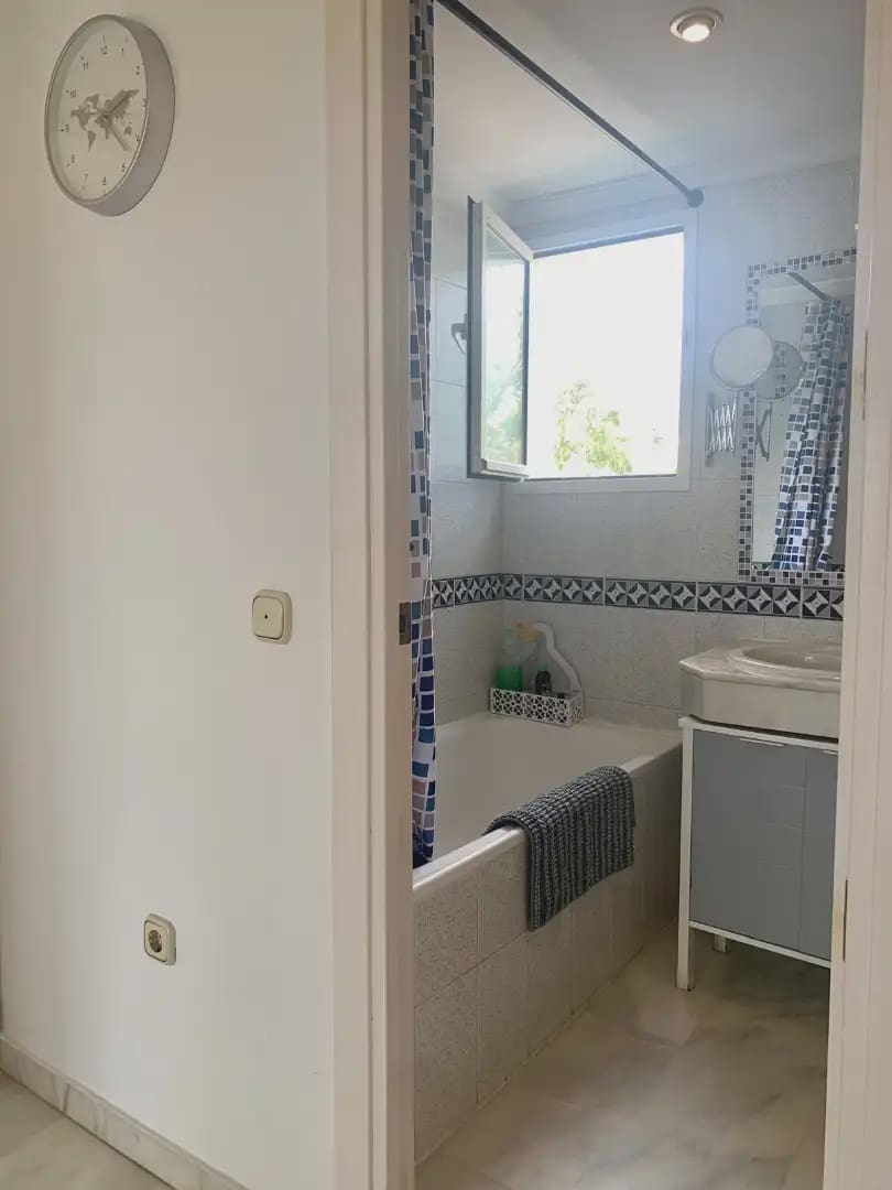 2 soveværelse Lejlighed til salg i Benalmadena med swimmingpool - € 311.850 (Ref: 9946145)