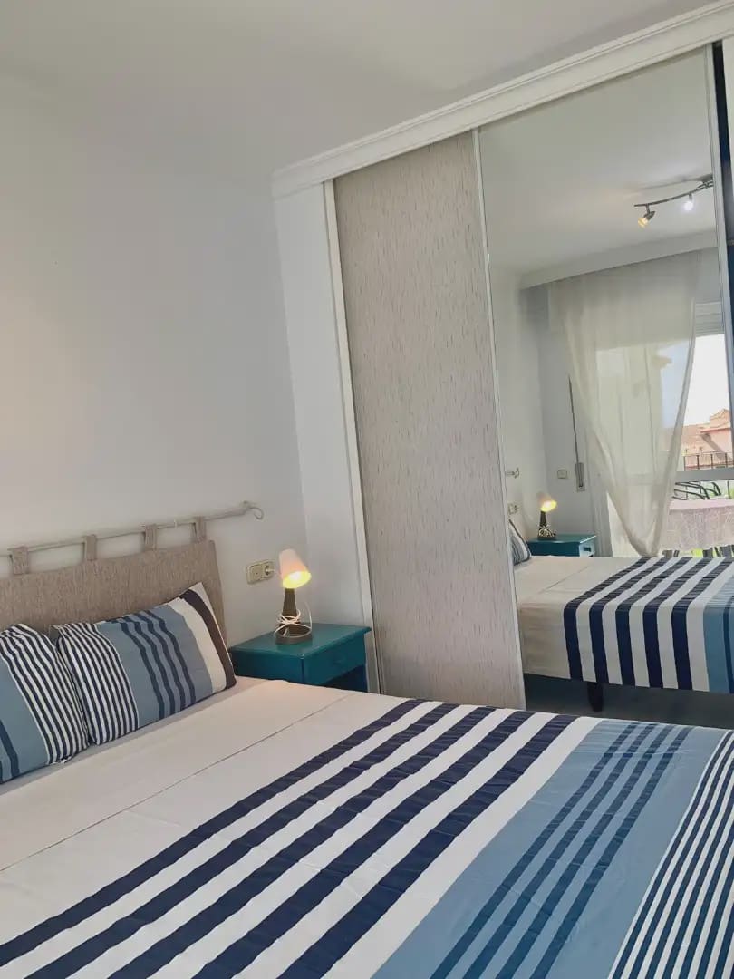 2 soveværelse Lejlighed til salg i Benalmadena med swimmingpool - € 311.850 (Ref: 9946145)
