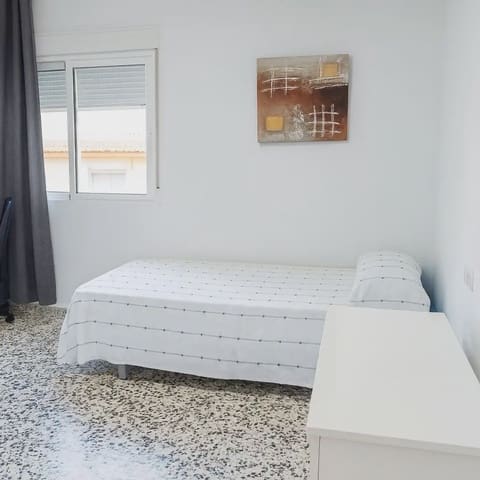 3 makuuhuone Asunto myytävänä paikassa Capuchinos, Málaga kaupunki - 320 000 € (Ref: 9946147)