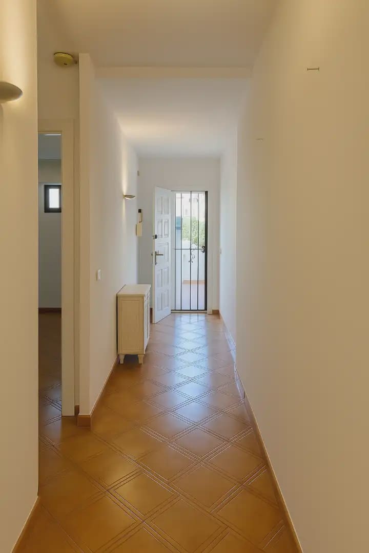 2 makuuhuone Asunto myytävänä paikassa Fuengirola mukana uima-altaan - 298 000 € (Ref: 9946148)