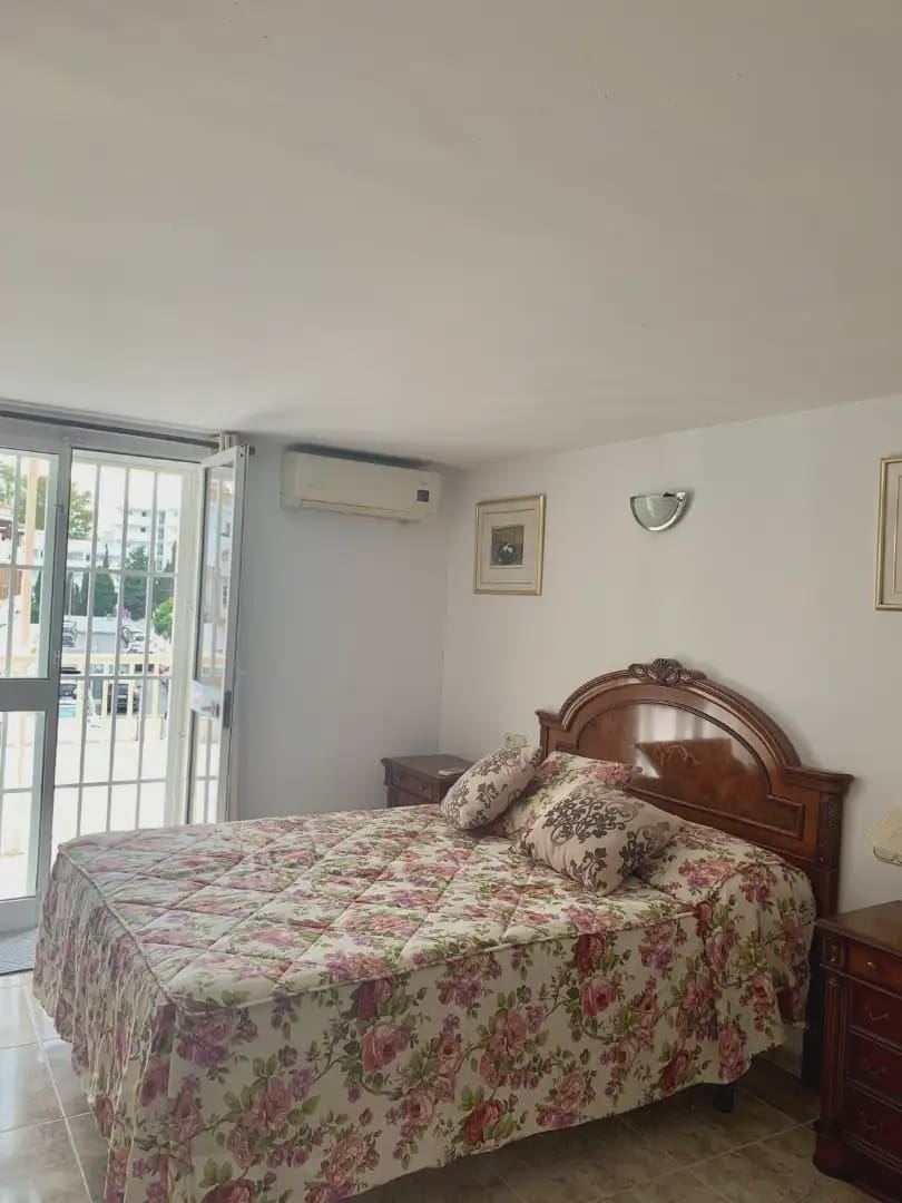 2 bedroom Apartment for rent in Benalmadena - € 1,200 (Ref: 9964464)