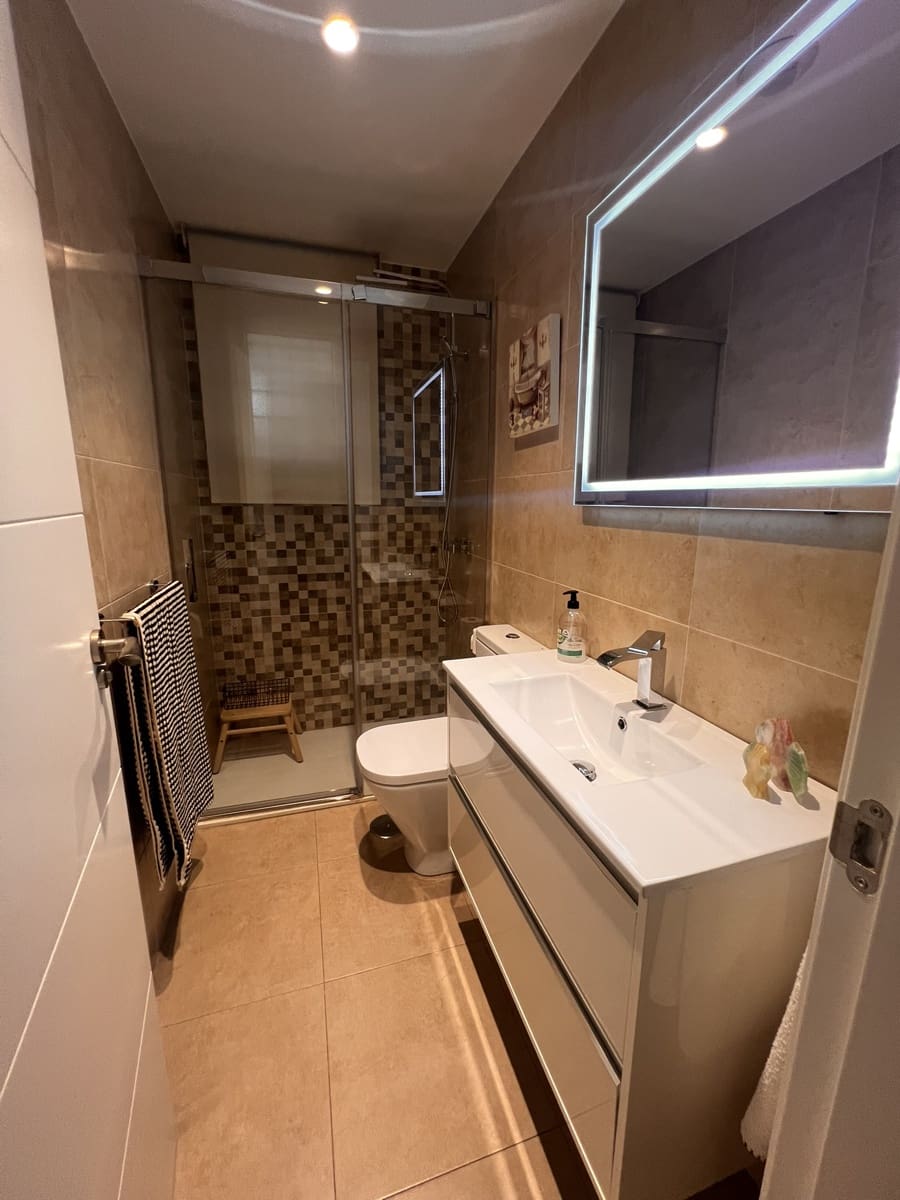 3 bedroom Terraced Villa for rent in Churriana de la Vega with garage - € 2,100 (Ref: 9944556)