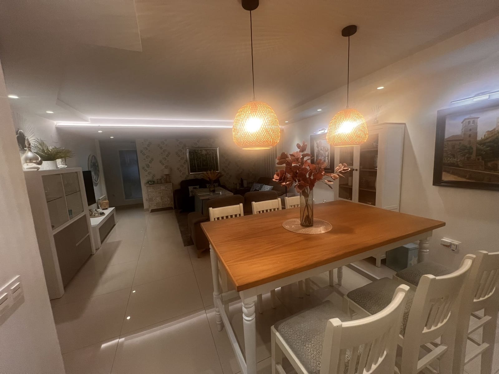 3 bedroom Terraced Villa for rent in Churriana de la Vega with garage - € 2,100 (Ref: 9944556)