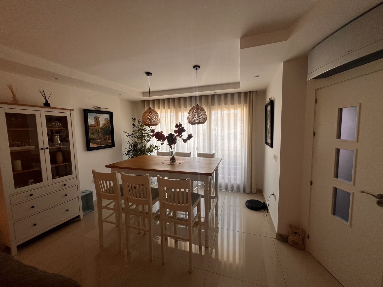 3 bedroom Terraced Villa for rent in Churriana de la Vega with garage - € 2,100 (Ref: 9944556)